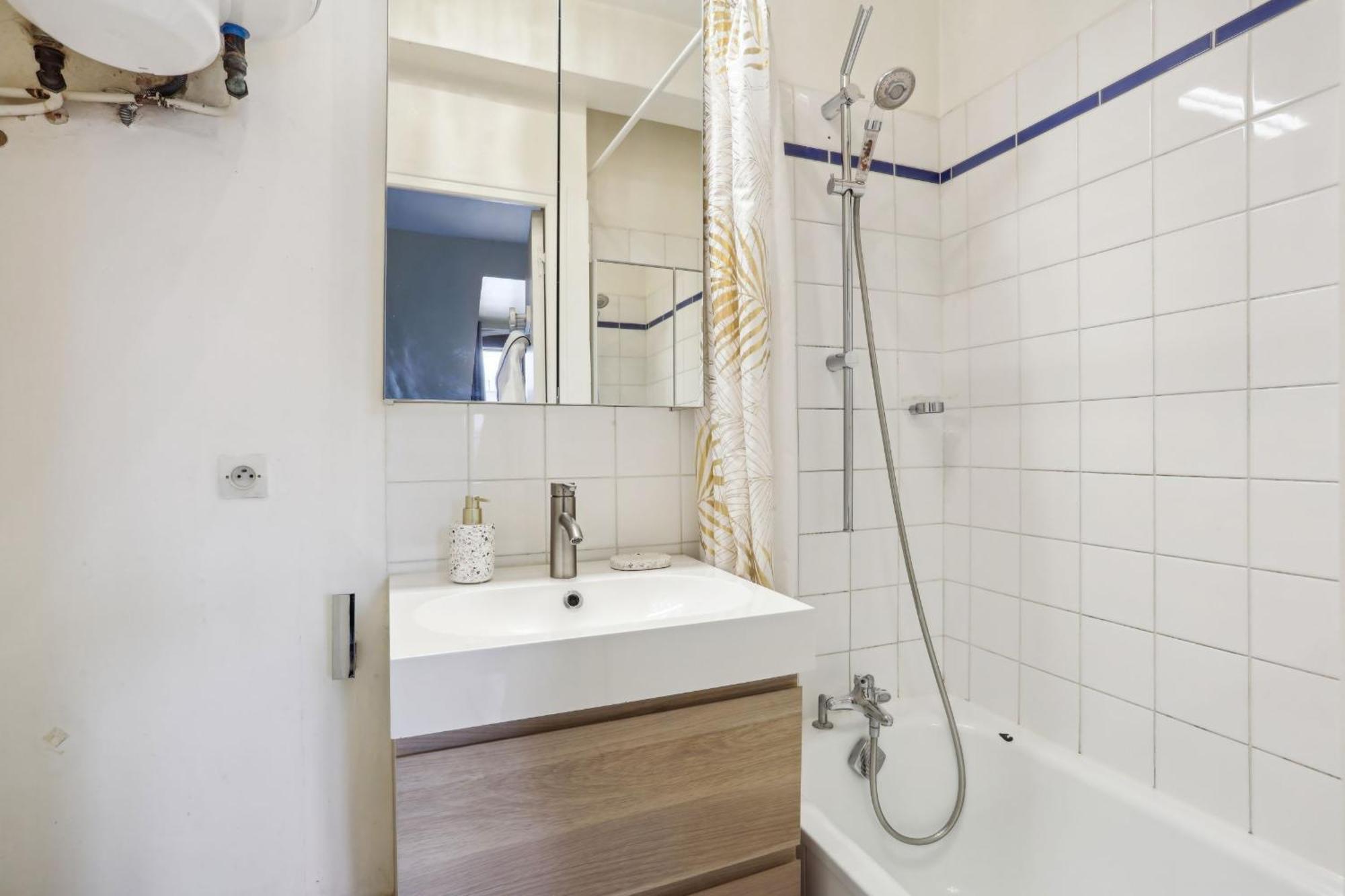 Eiffel Tower & Faubourg - 1Br - Cityapartmentstay Paris Dış mekan fotoğraf